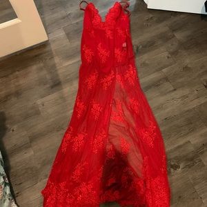 Red lace Gown